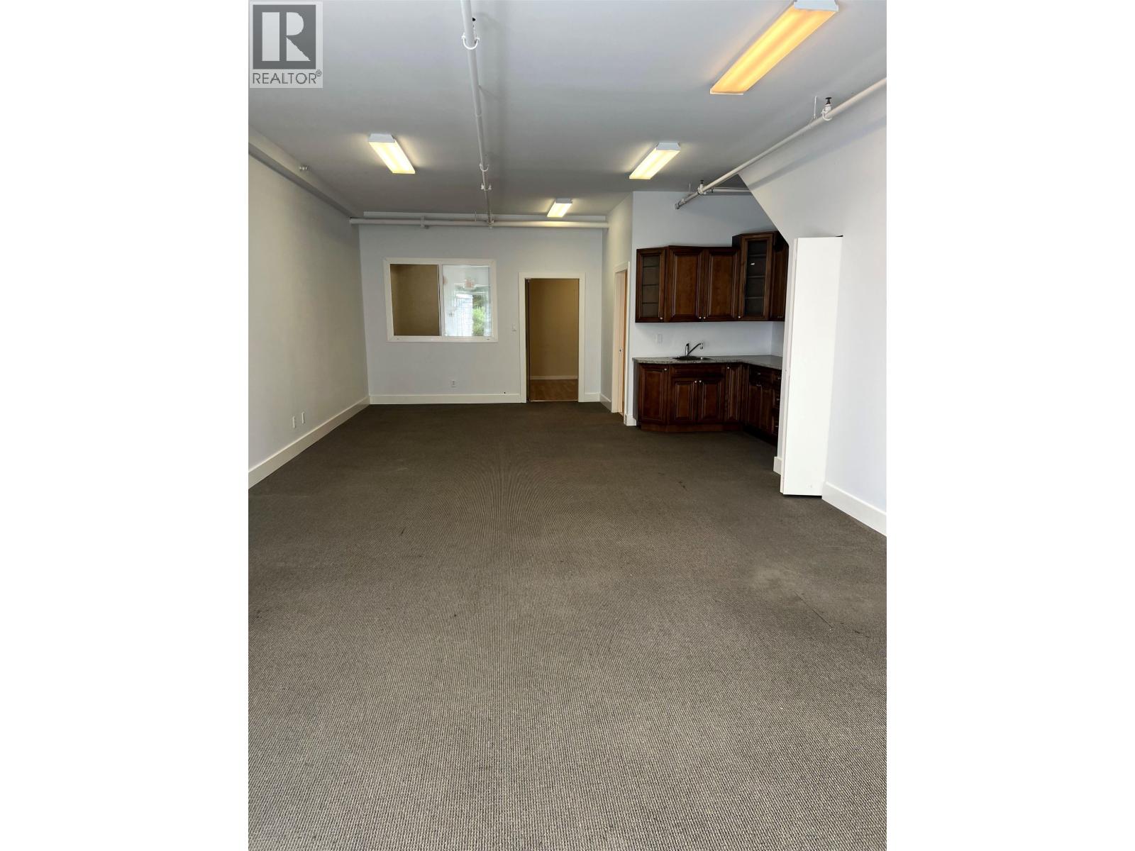 177 5489 Byrne Road Property Photo 3