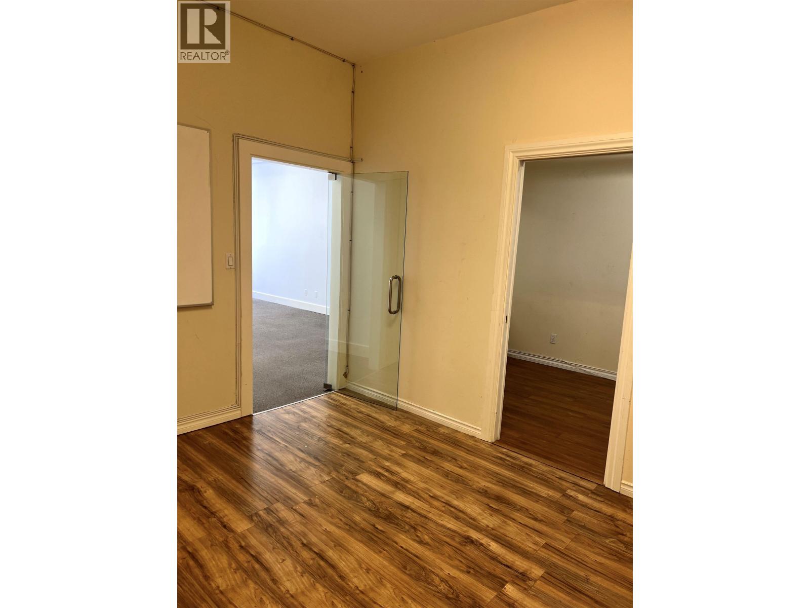 177 5489 Byrne Road Property Photo 4