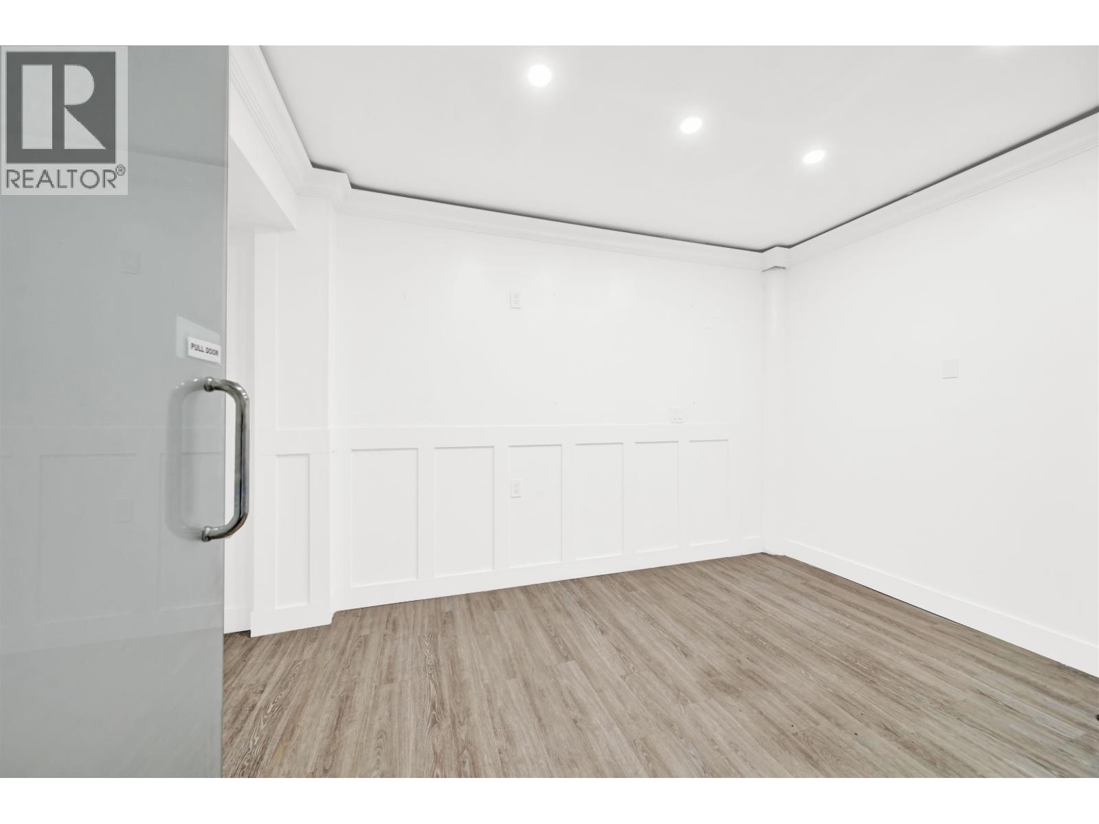 6625 Fraser Street Property Photo 5