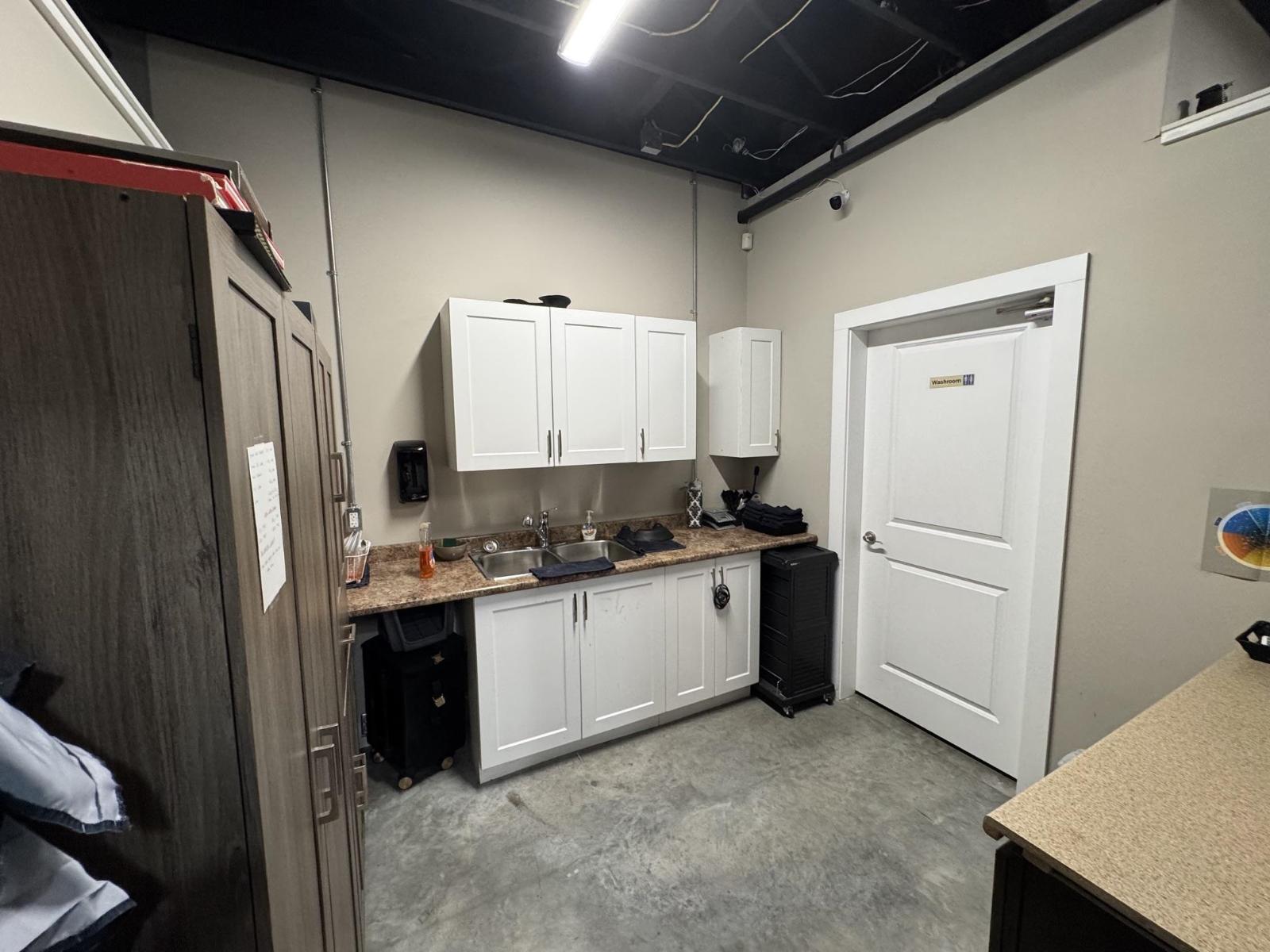 5725 Vedder Road #101 Property Photo 11