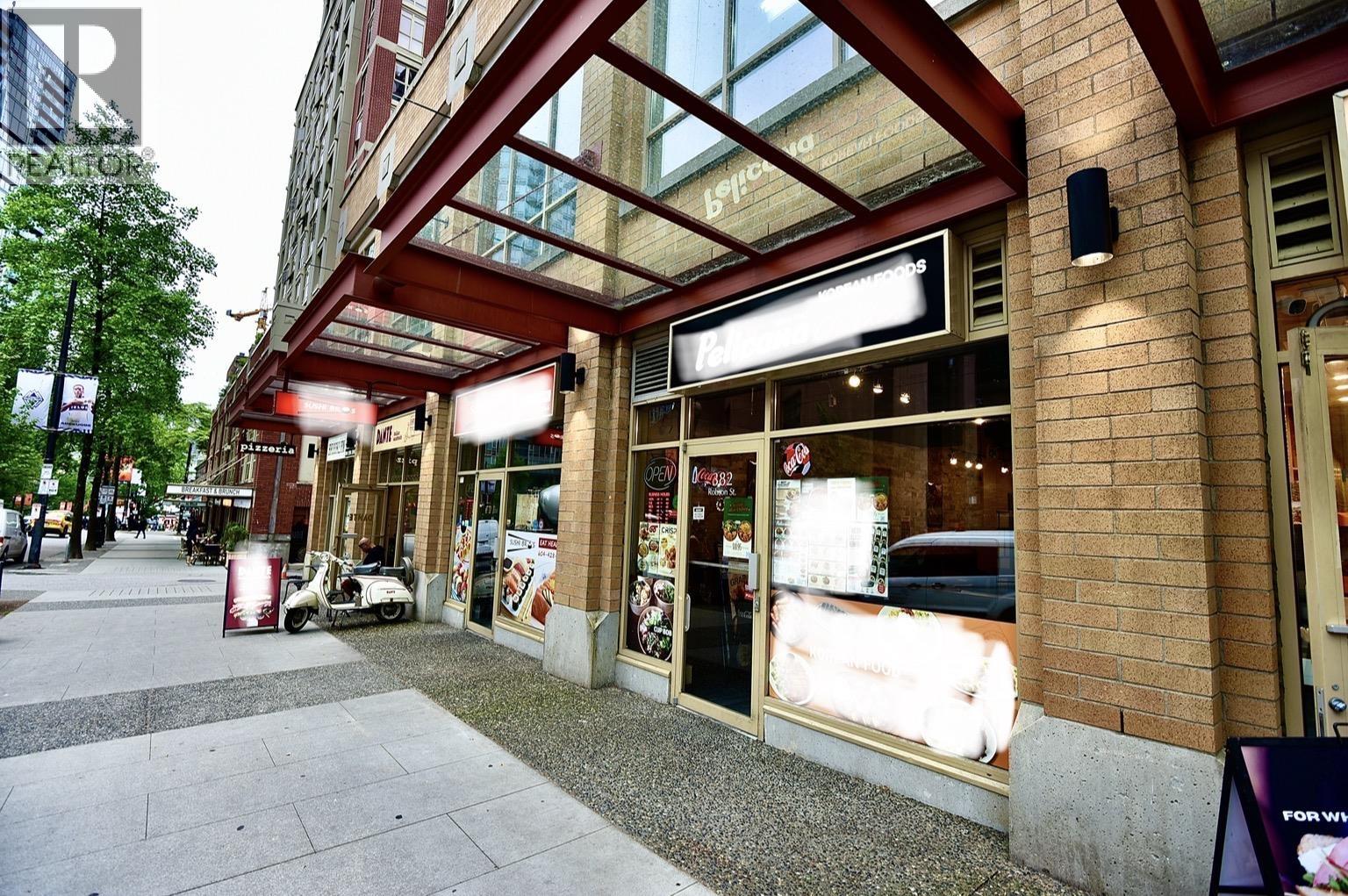 382 Robson Street Property Photo 11