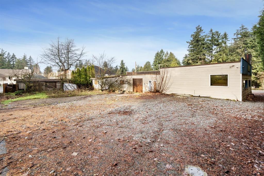 12758 28 Avenue Property Photo 13