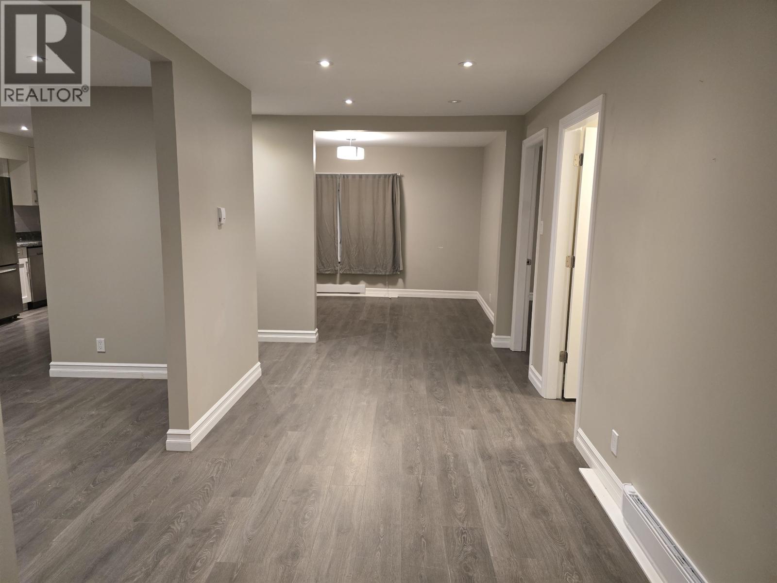 22504 Lougheed Highway Property Photo 9