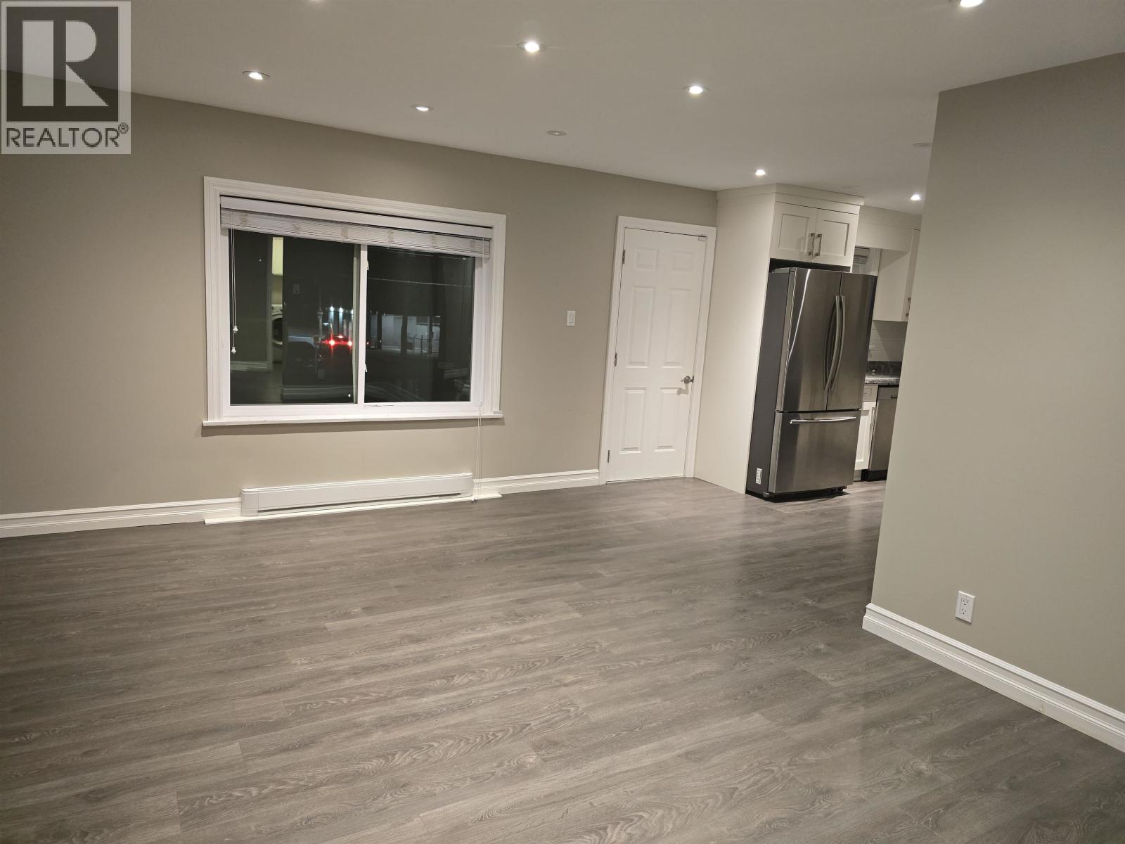 22504 Lougheed Highway Property Photo 10