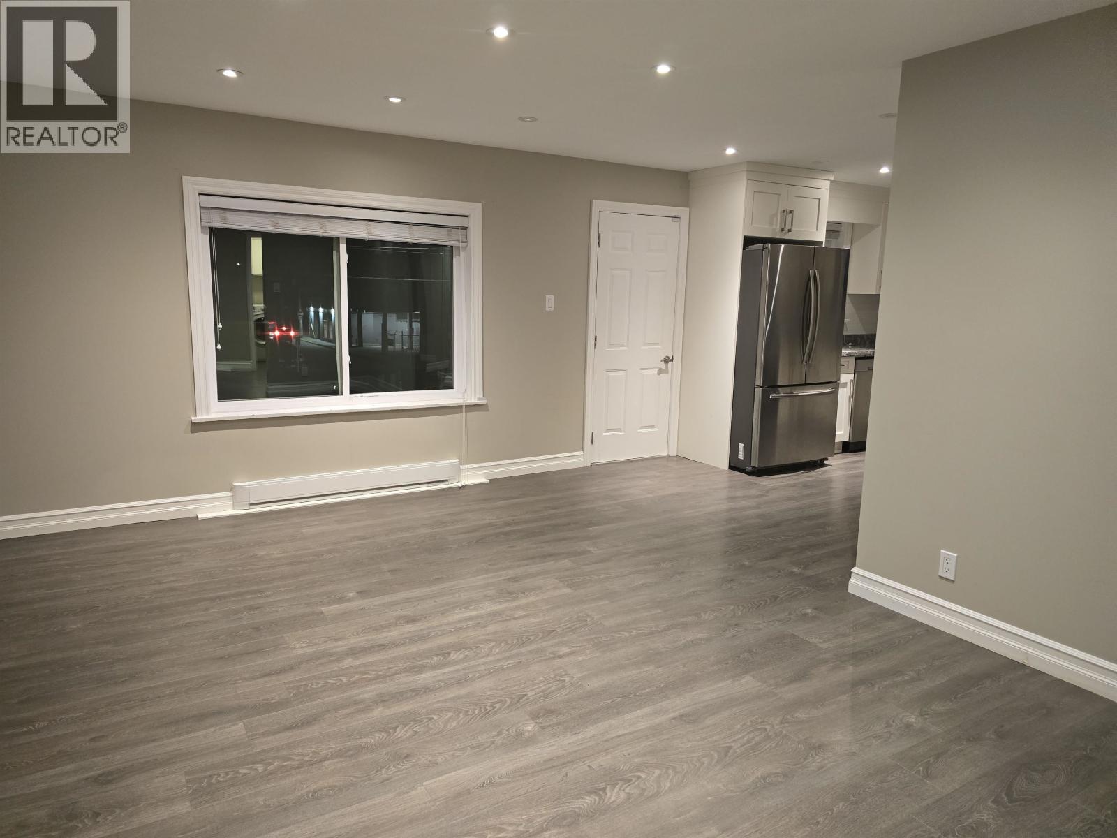 22504 Lougheed Highway Property Photo 11