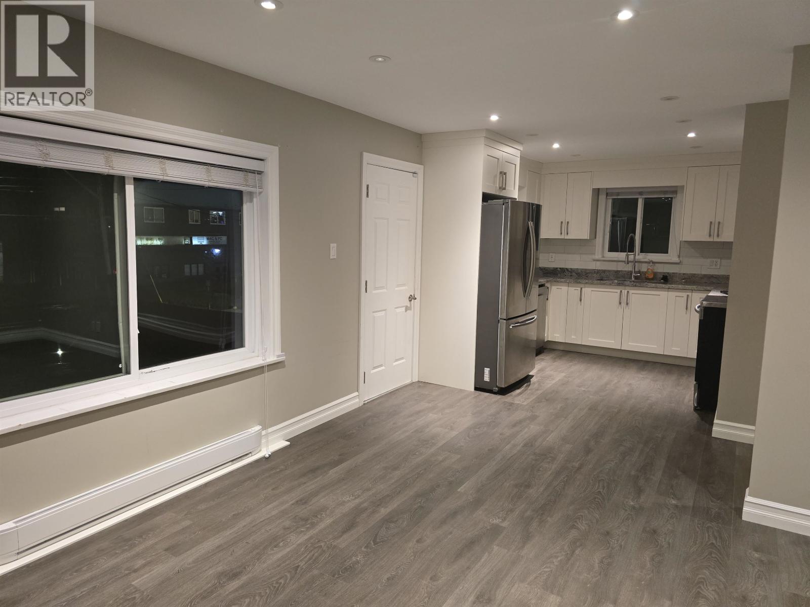 22504 Lougheed Highway Property Photo 12