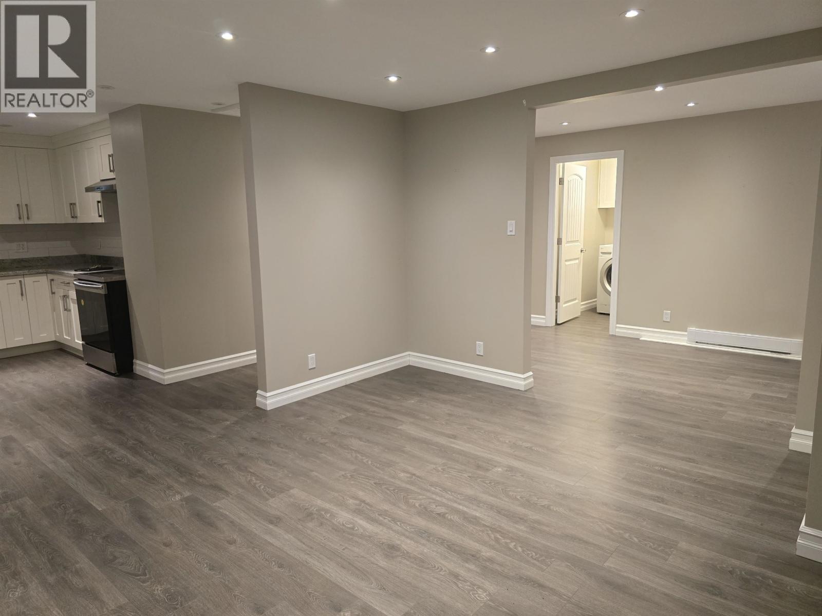 22504 Lougheed Highway Property Photo 15