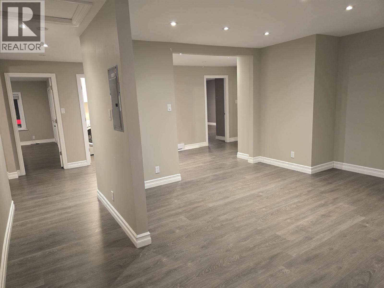22504 Lougheed Highway Property Photo 24