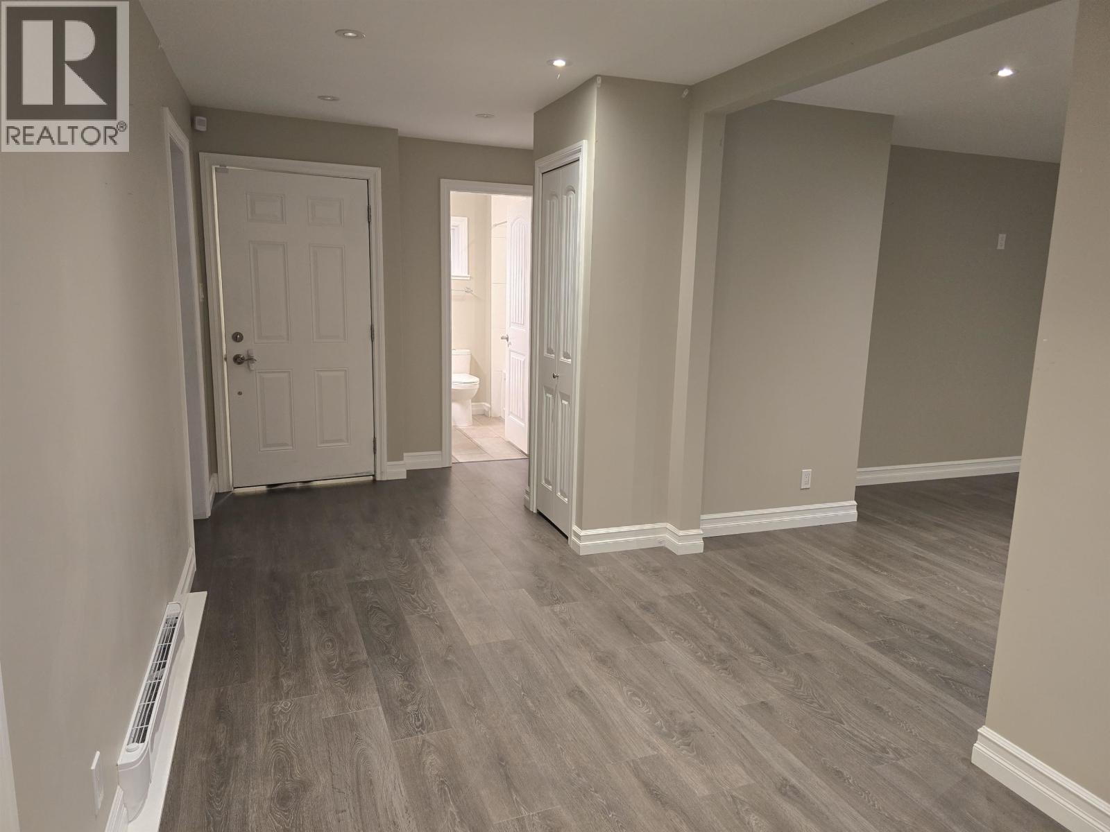 22504 Lougheed Highway Property Photo 31