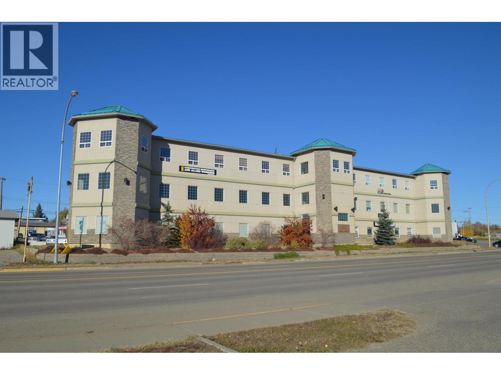 310 10504 100 AVENUE Property Photo 1