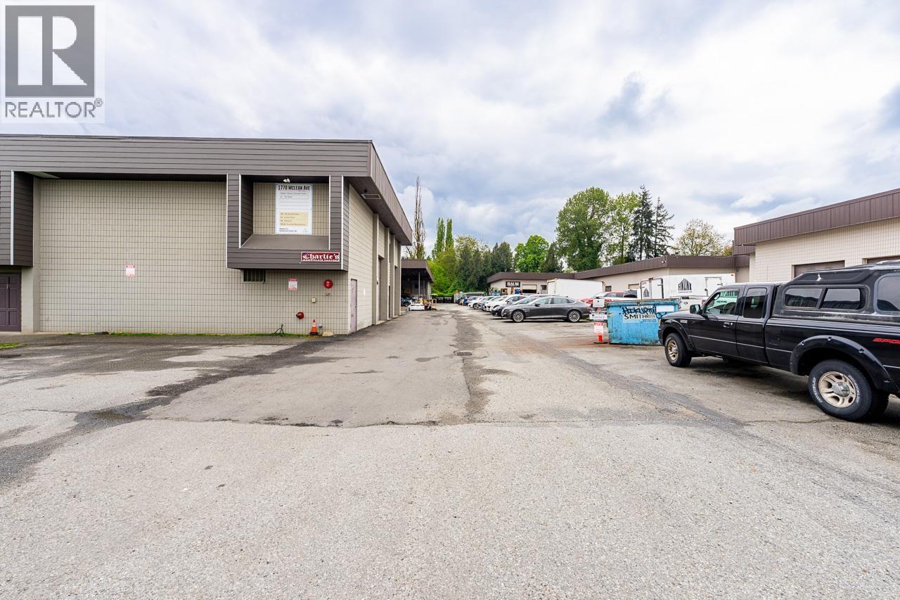 6 1770 Mclean Avenue Property Photo 10