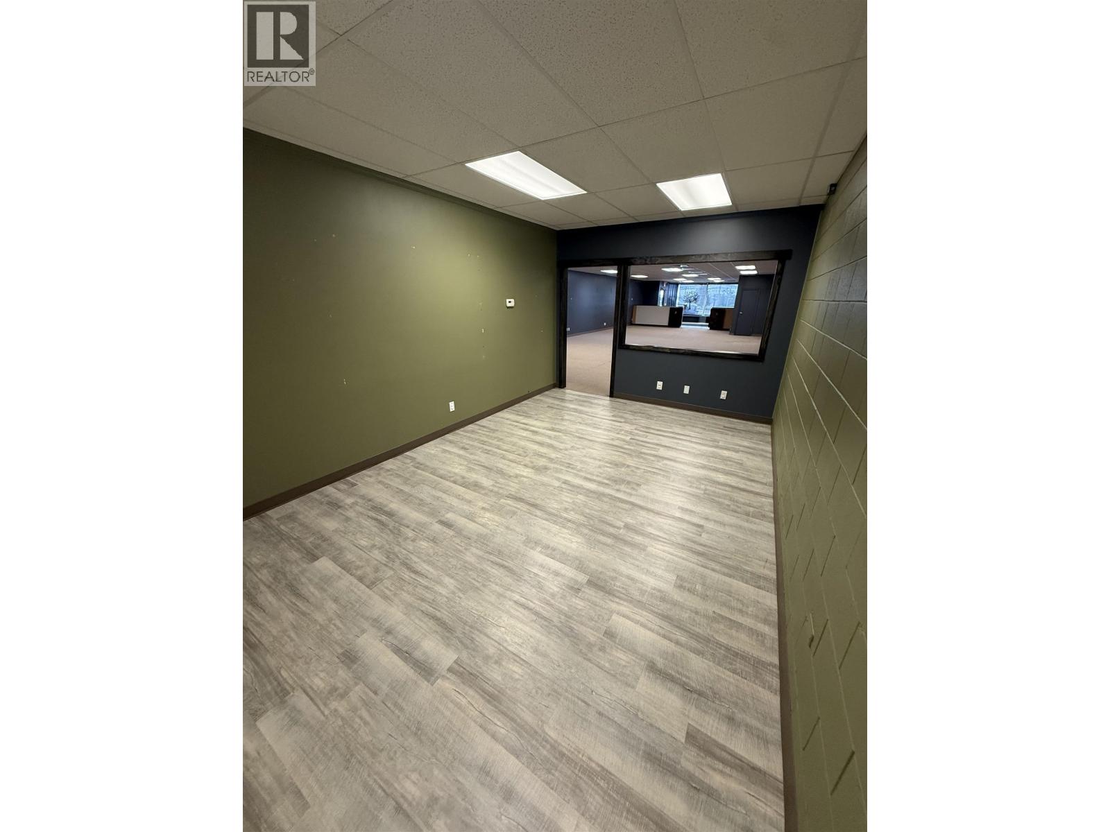 102 10130 100 Avenue Property Photo 11