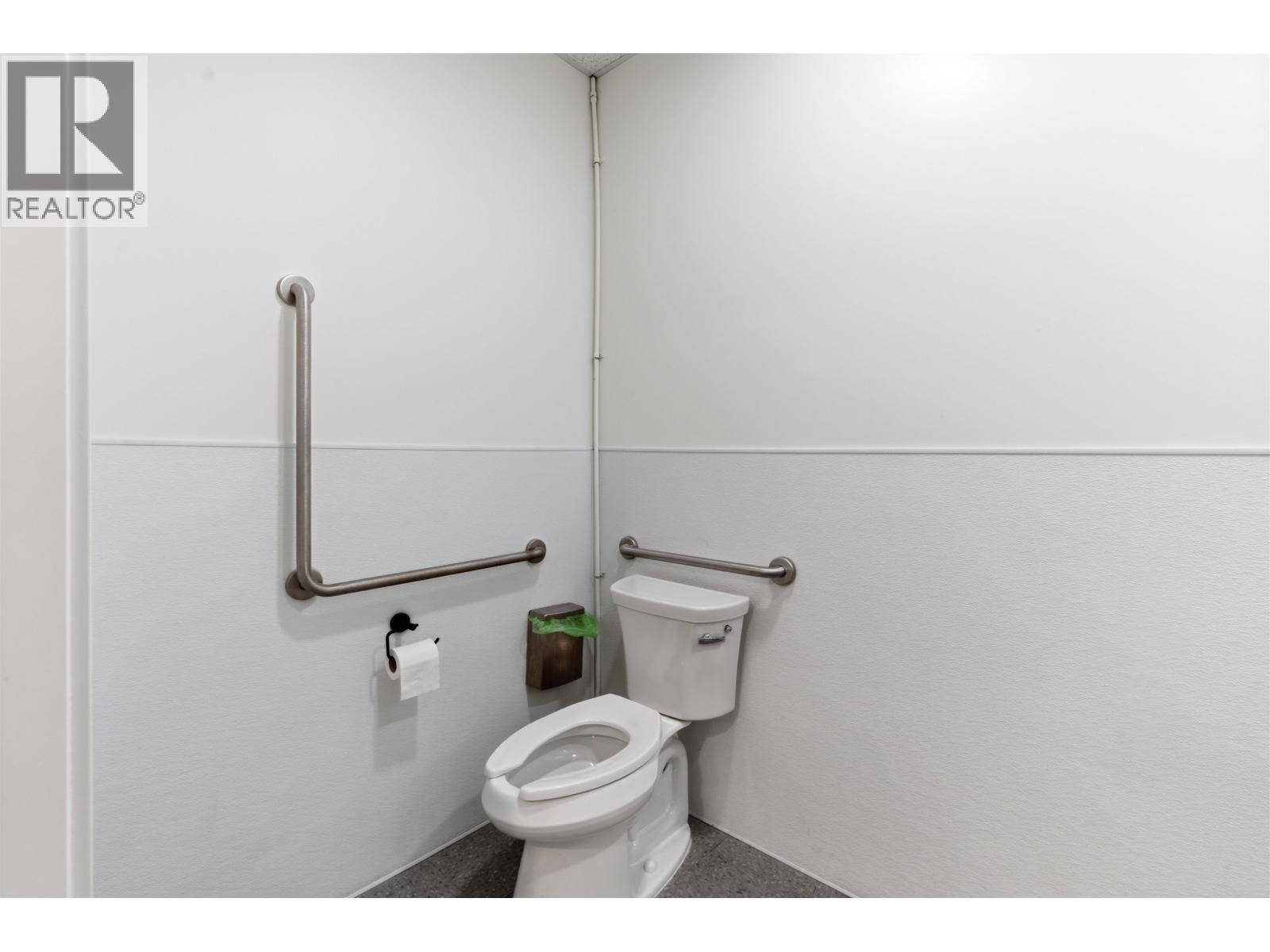 120 6699 River Road Property Photo 10