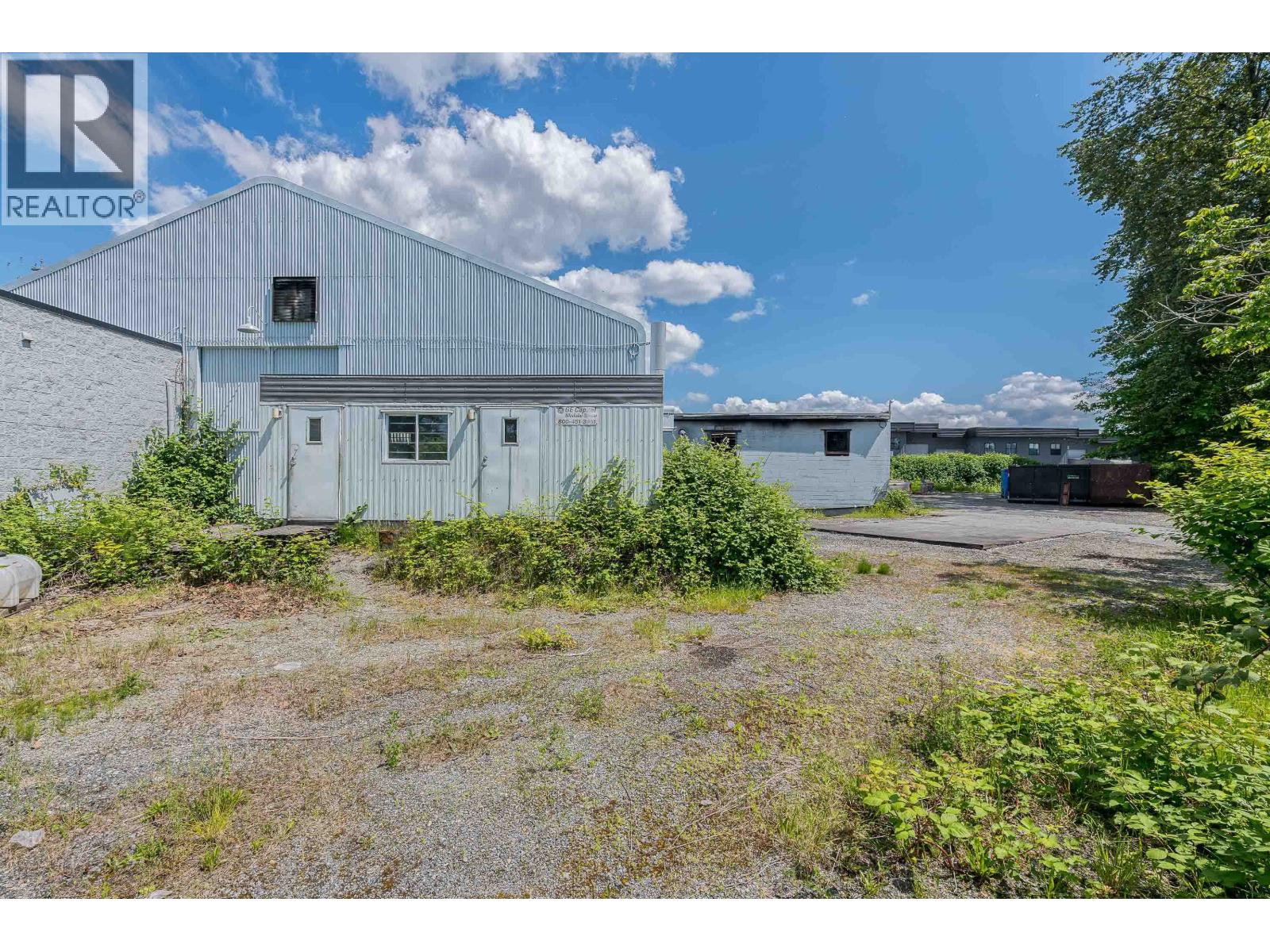 7220 Winston Street Property Photo 5