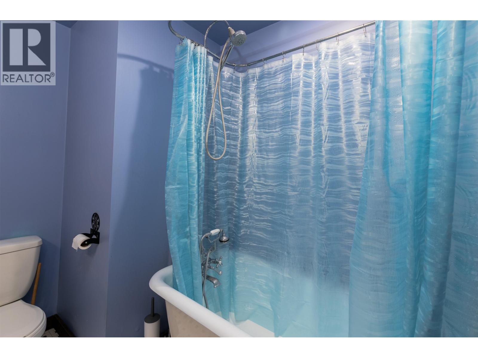 4552 Lakelse Avenue Property Photo 28