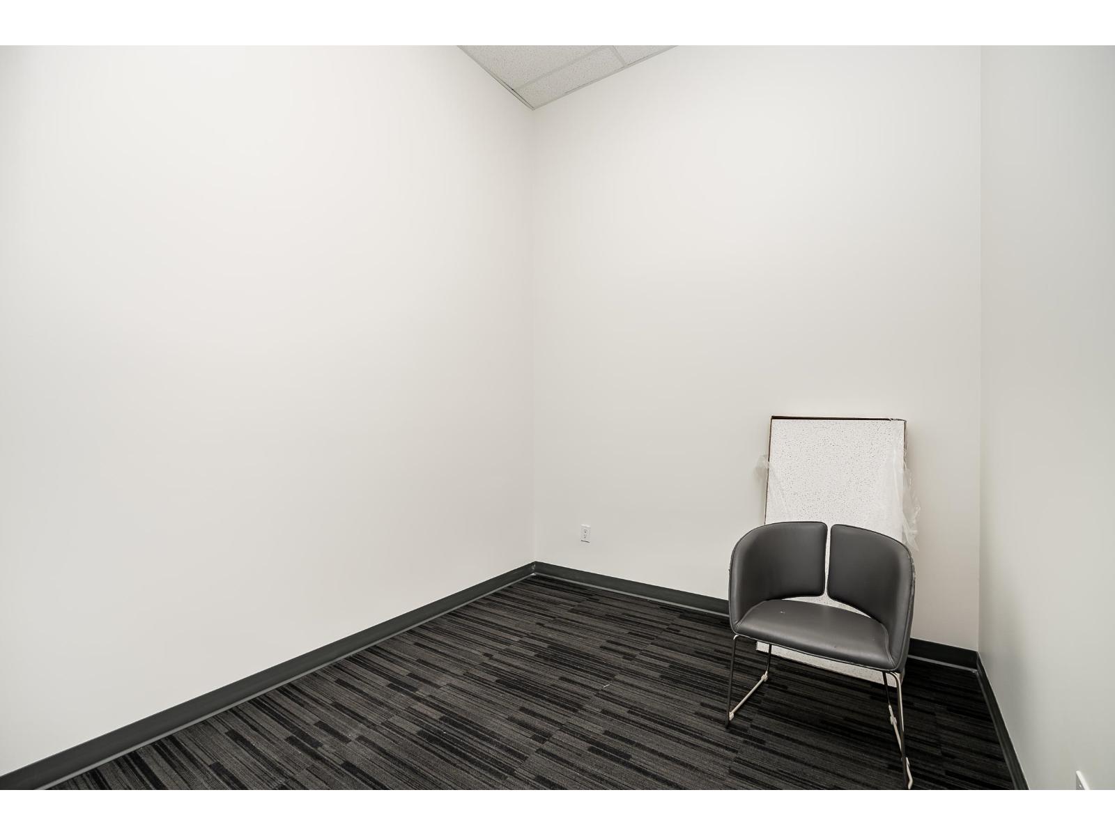 203 12885 80 Avenue Property Photo 16