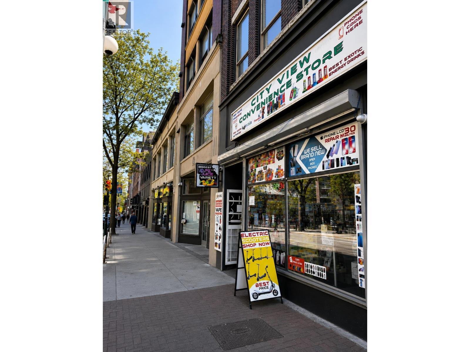 150 W HASTINGS STREET Property Photo 1