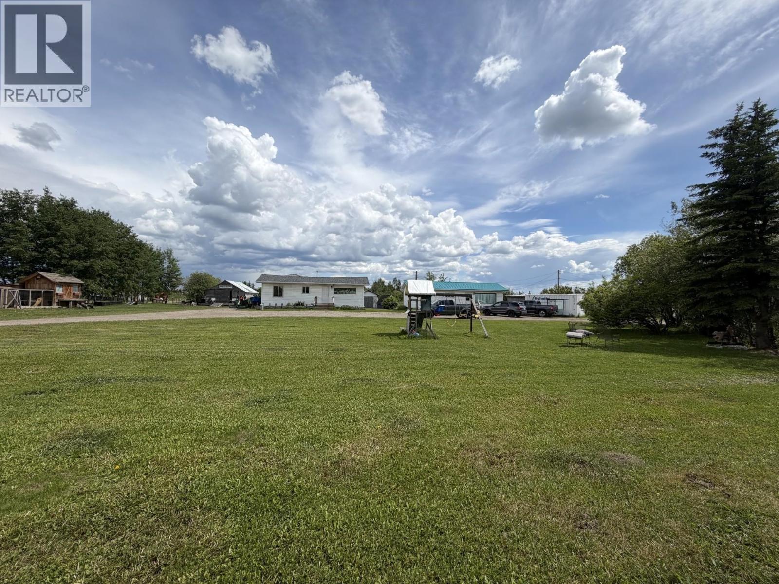 9259 259 Road Property Photo 3