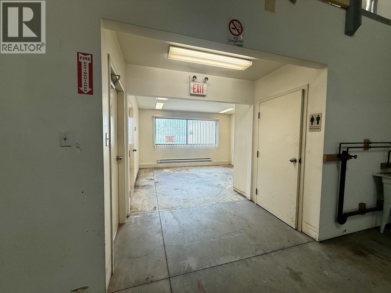 9626 Sikanni Road Property Photo 4