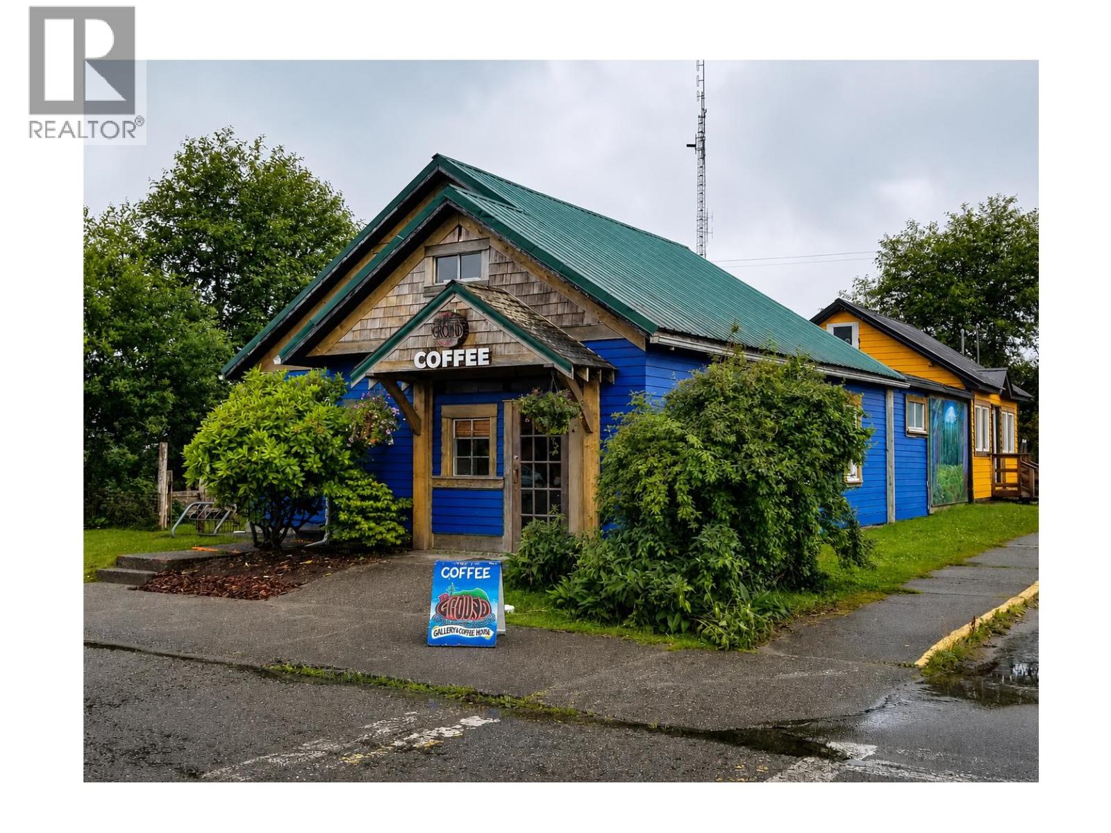 1599 Main Street Property Photo 1