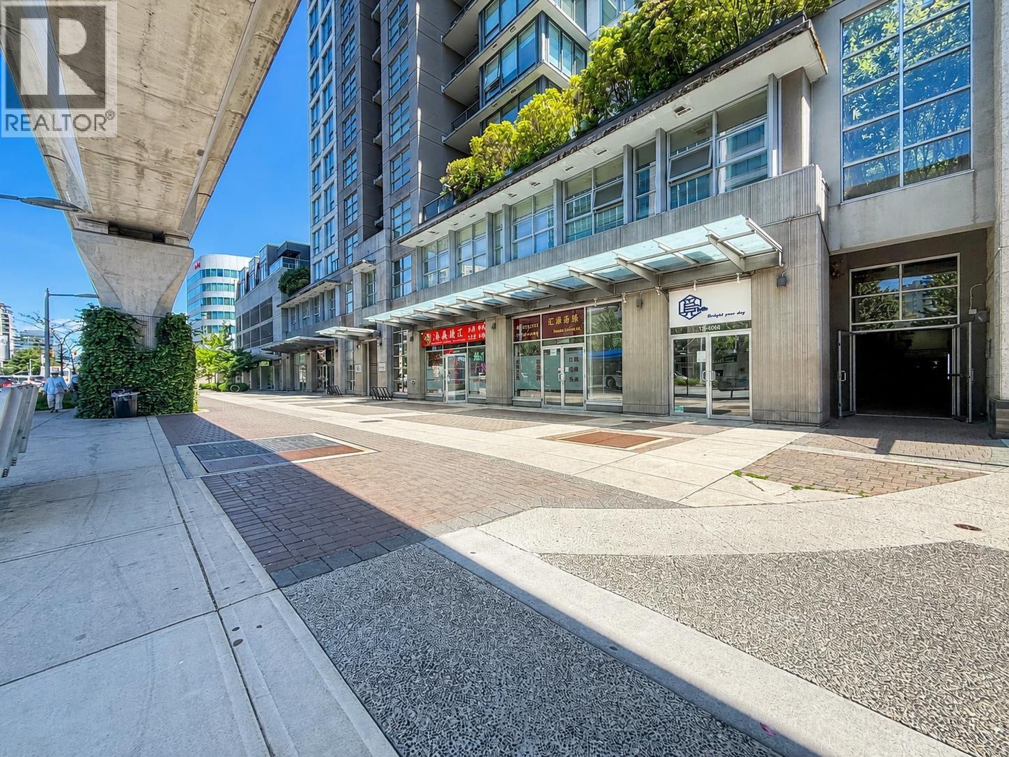 130 6068 No. 3 Road Property Photo 2