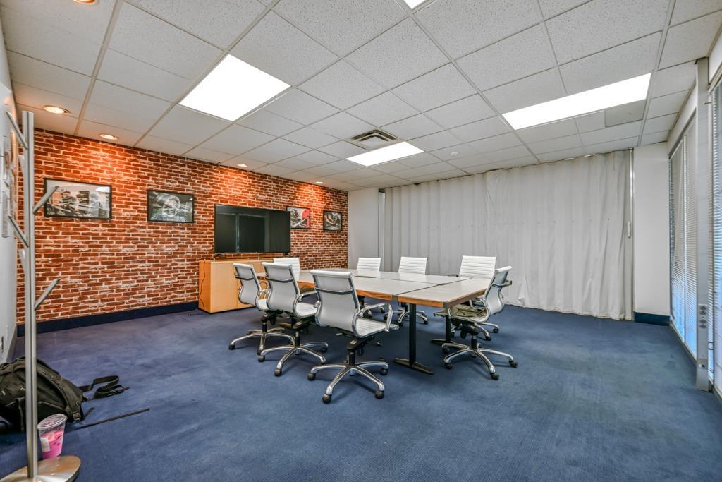 101 6554 176 Street Property Photo 9