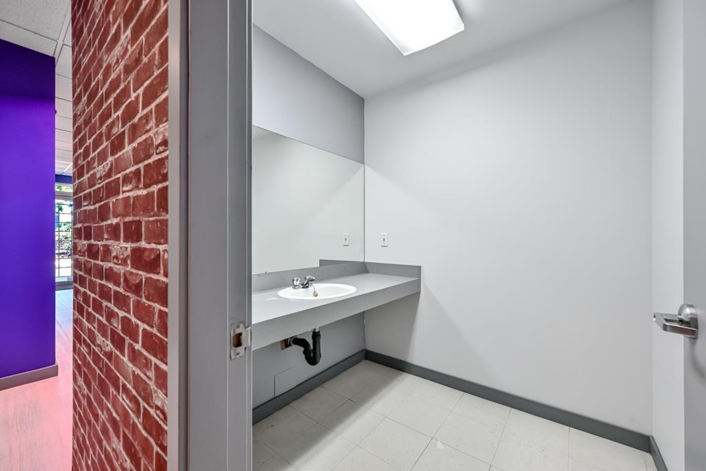 101 6554 176 Street Property Photo 40