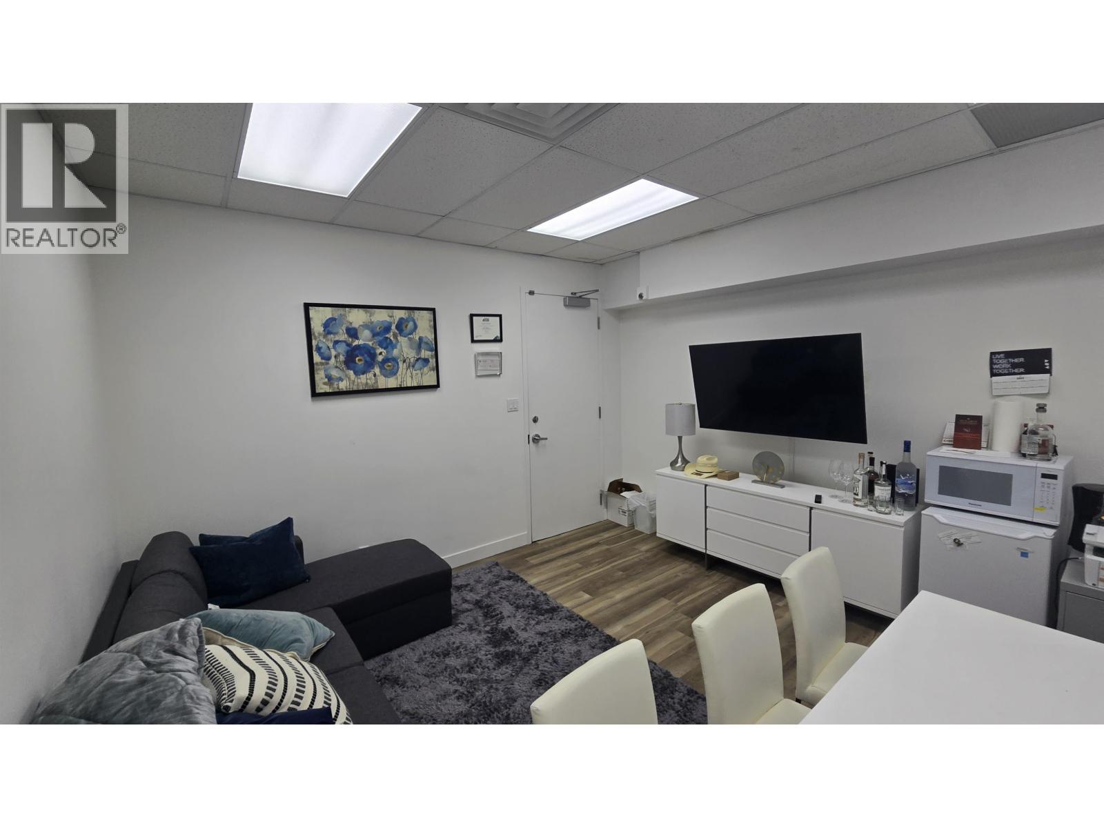 248 515 W Pender Street Property Photo 2
