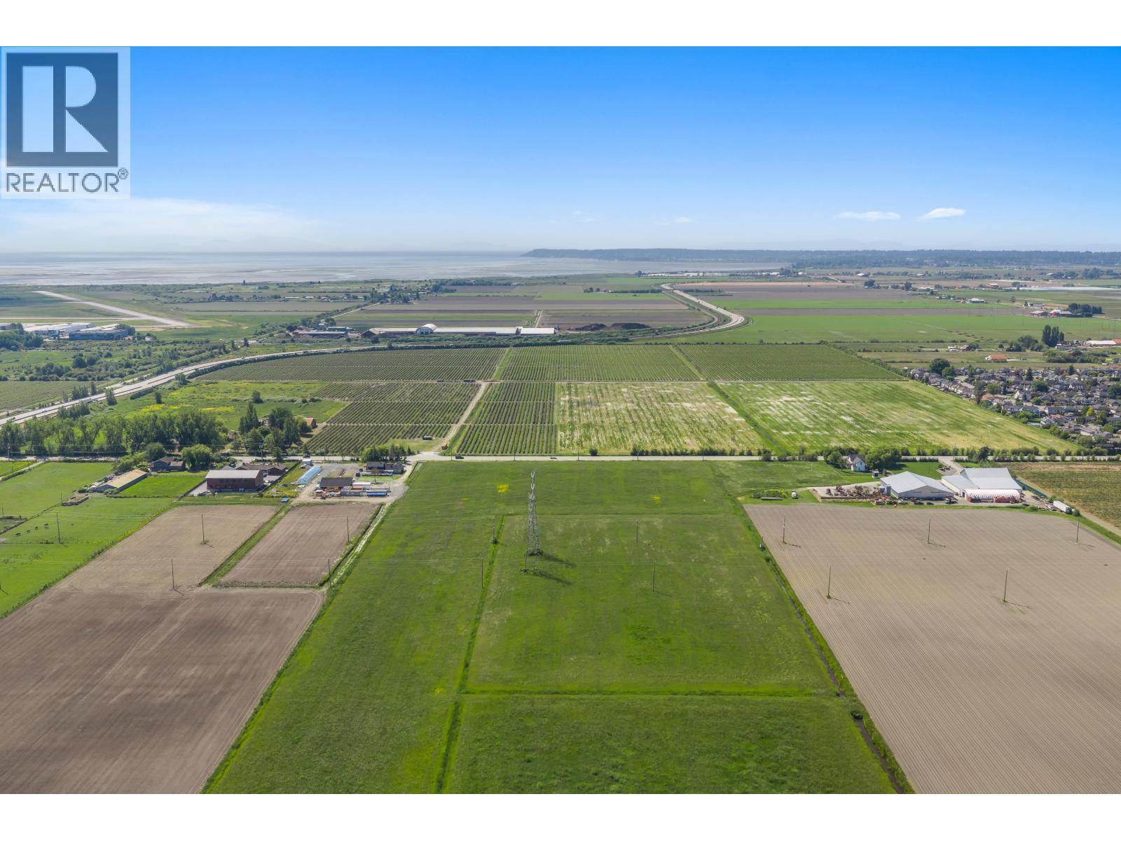 6988 Ladner Trunk Road Property Photo 1