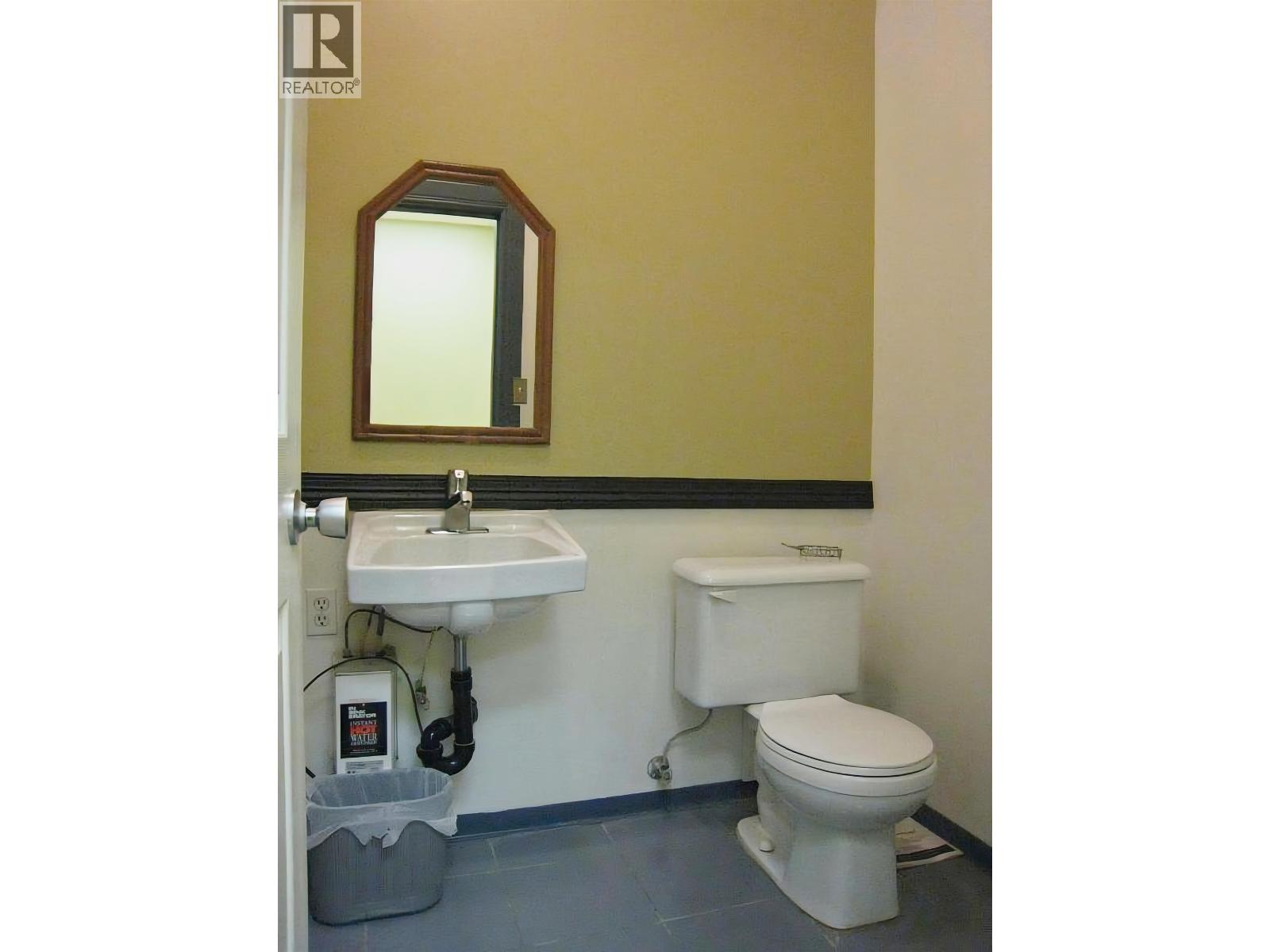 1320 8888 Odlin Crescent Property Photo 5