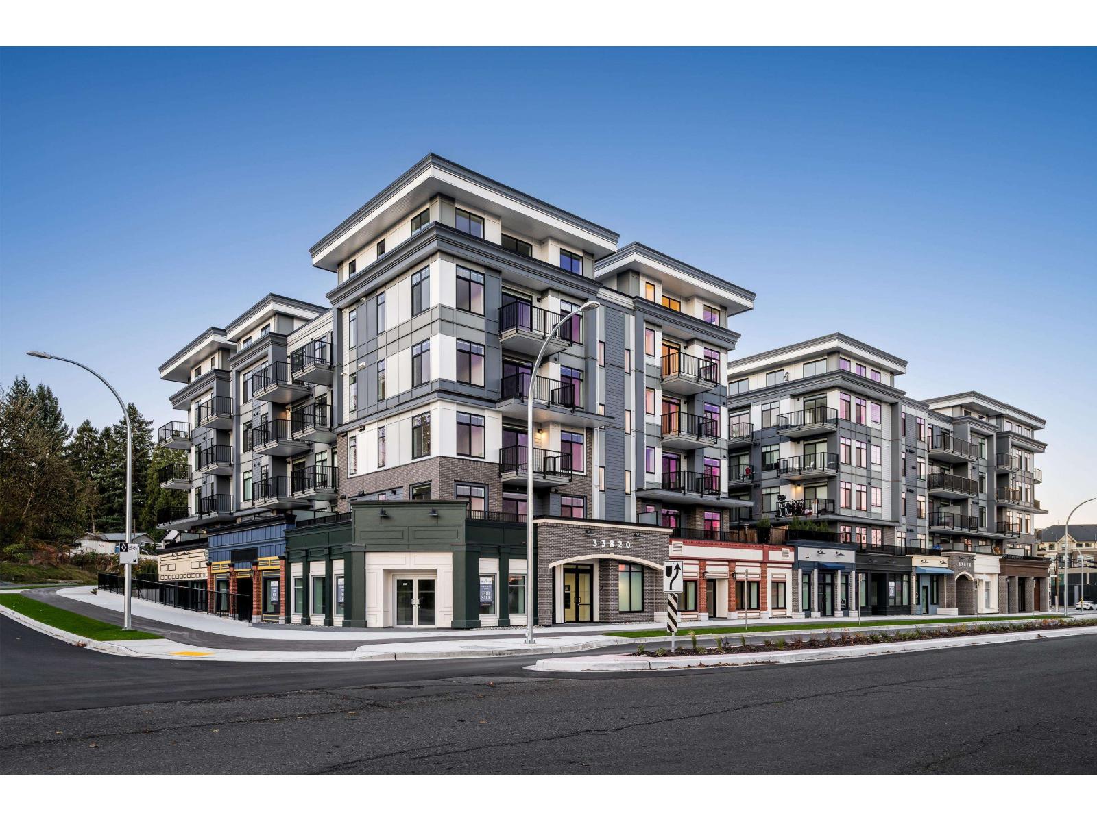 040 33816 SOUTH FRASER WAY