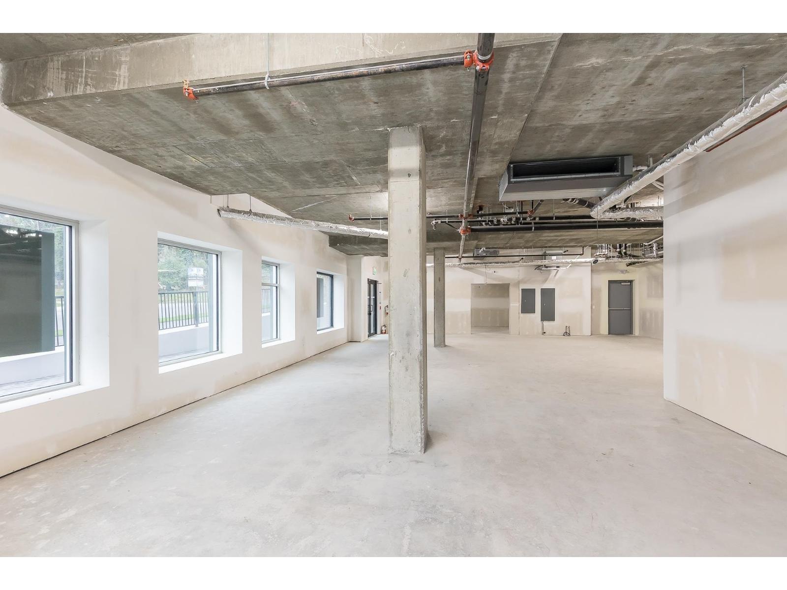 040 33816 South Fraser Way Property Photo 5