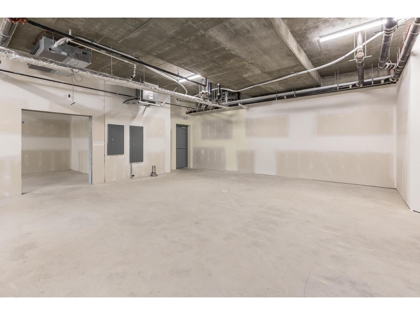 040 33816 South Fraser Way Property Photo 14