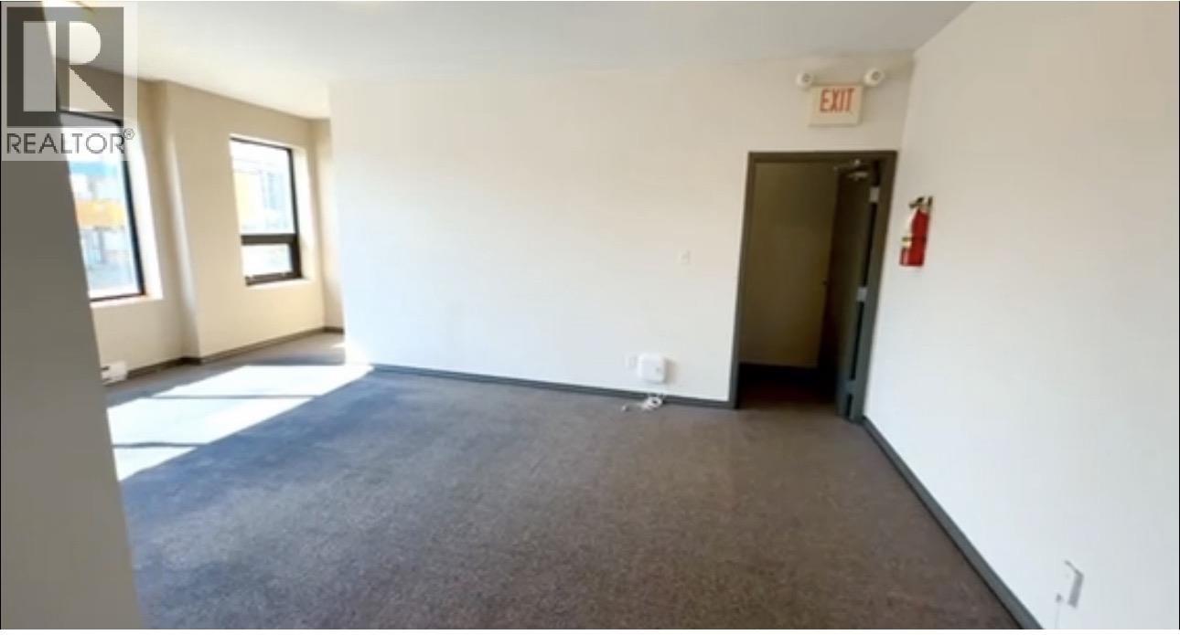 A Upper 7156 Gilley Avenue Property Photo 4