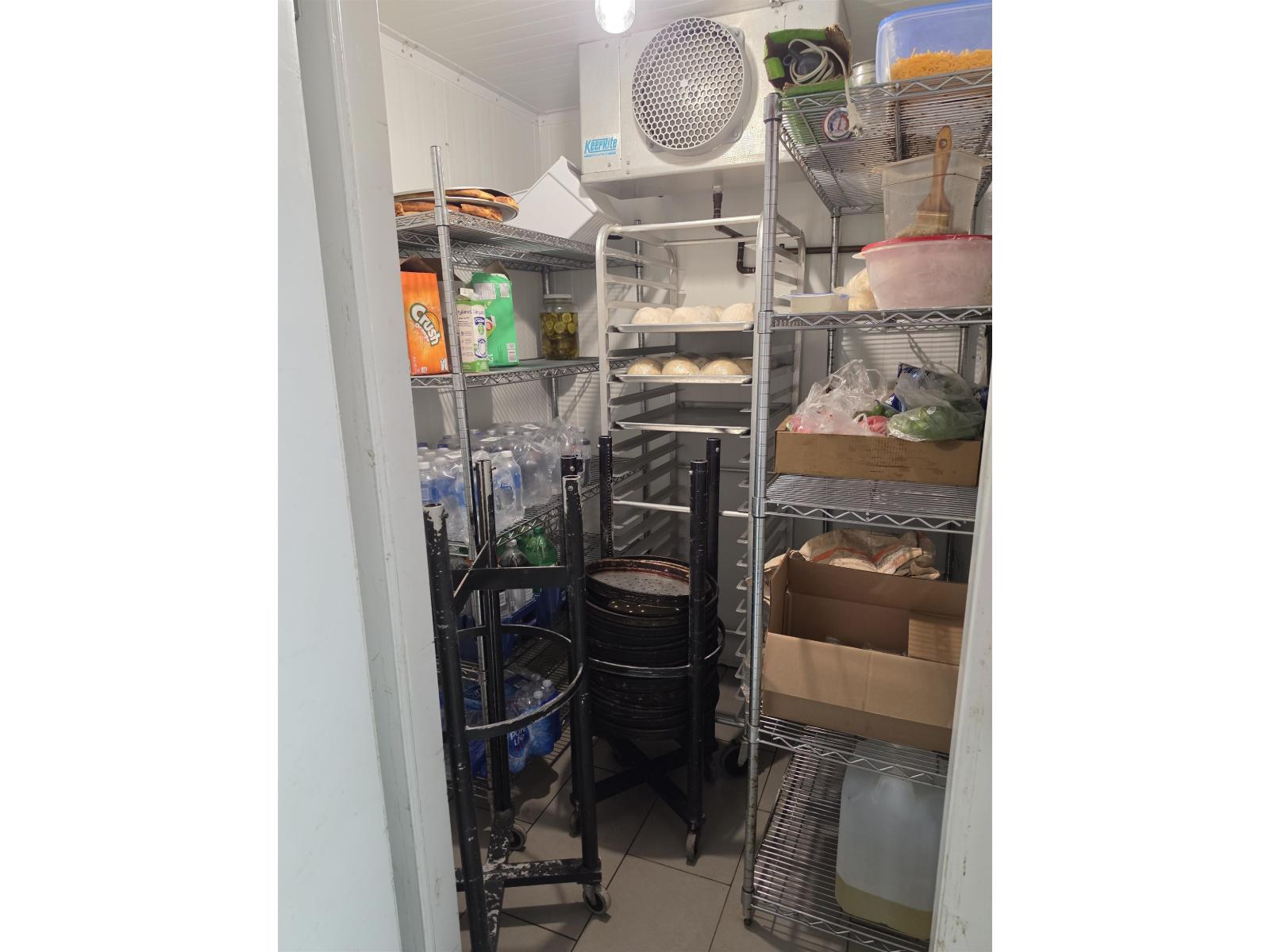 1691 Confidential Property Photo 36