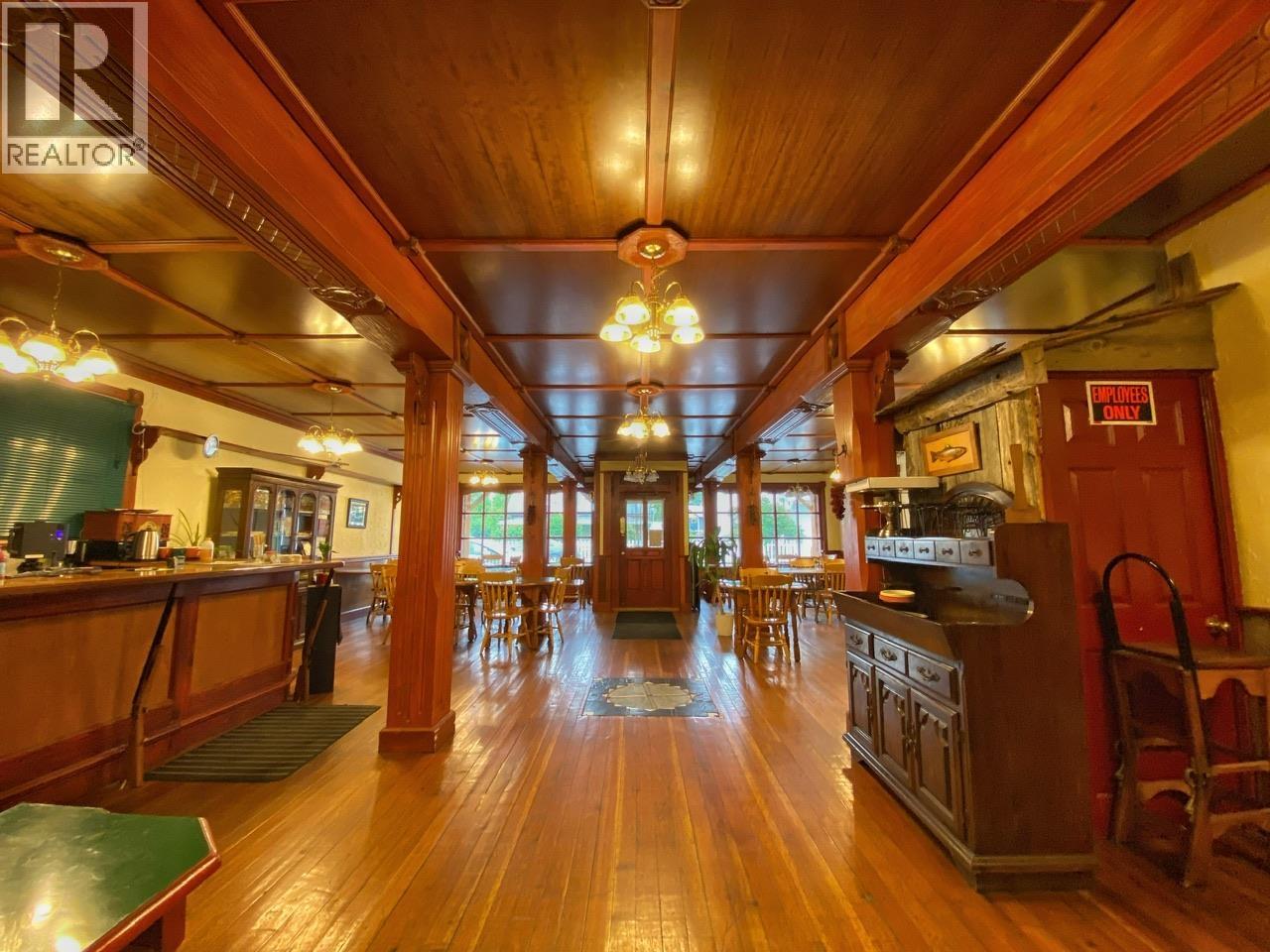 4335 Field Street Property Photo 3