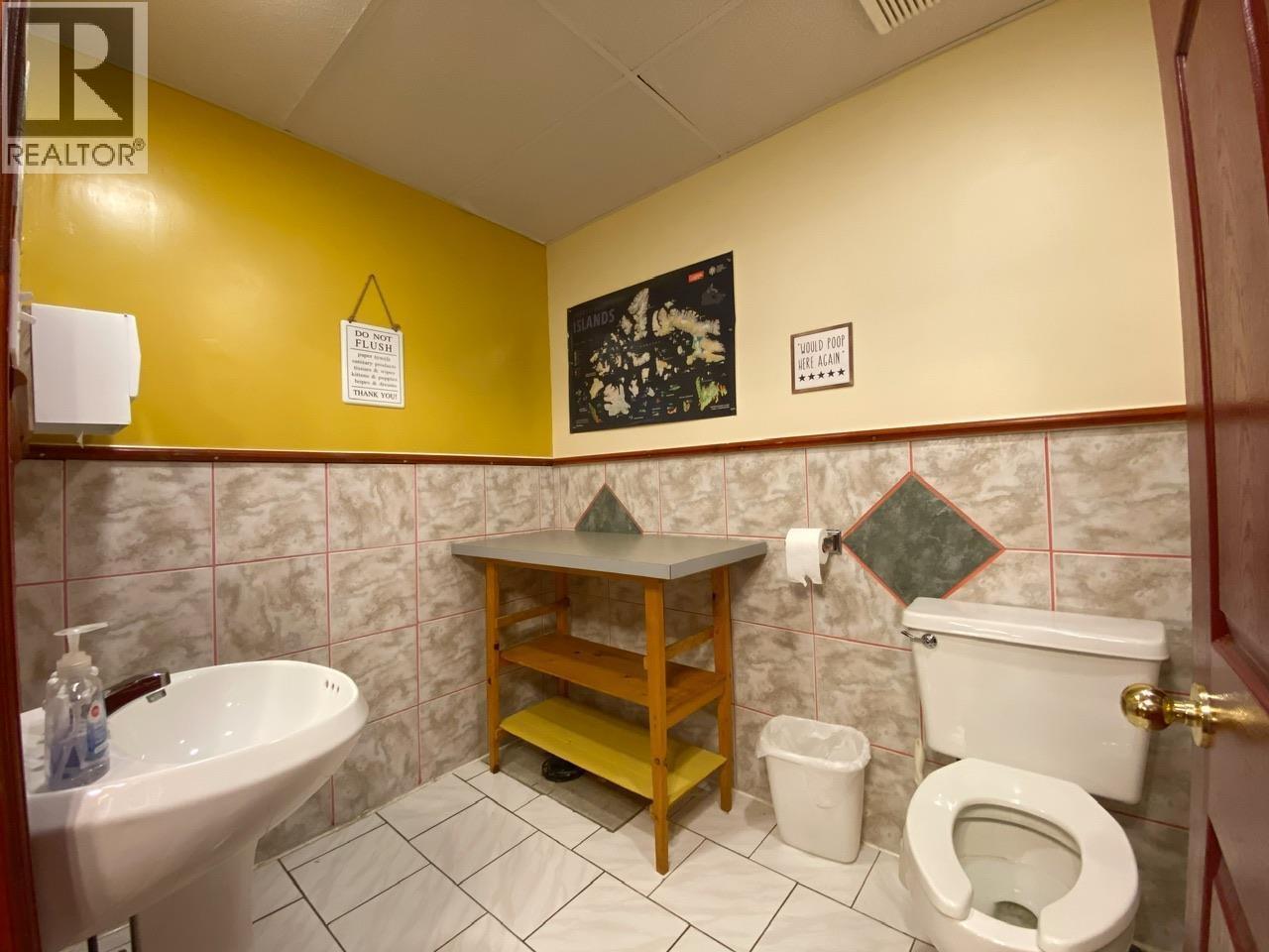 4335 Field Street Property Photo 10