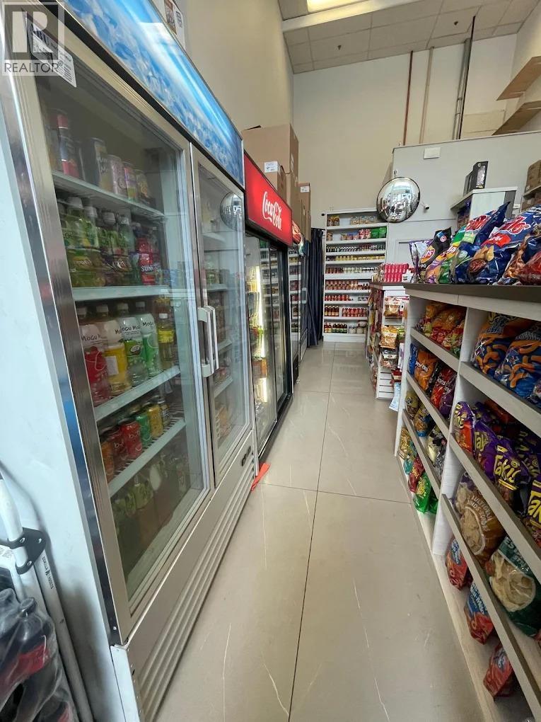 **confidential** Street Property Photo 6