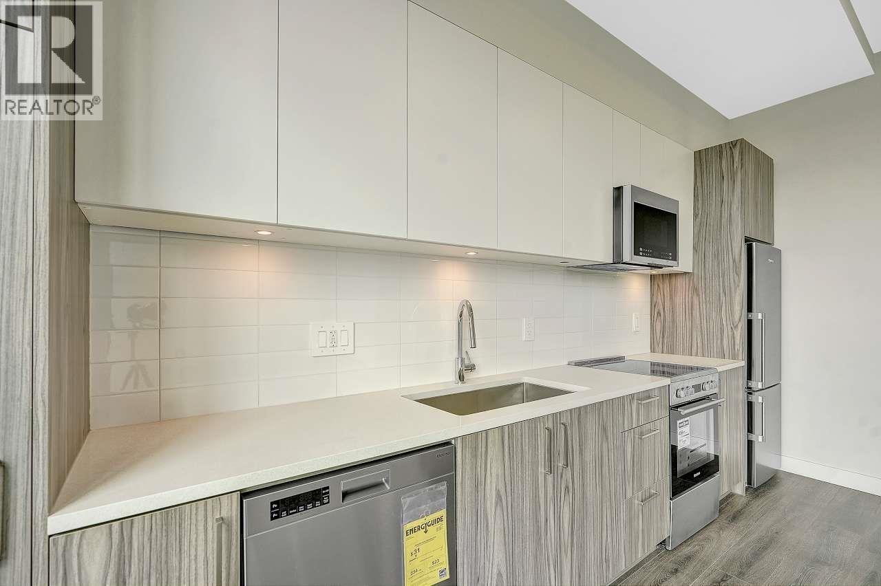 201 395 Ellesmere Avenue Property Photo 9