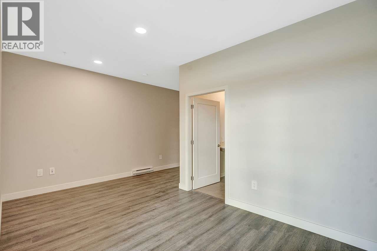 201 395 Ellesmere Avenue Property Photo 19