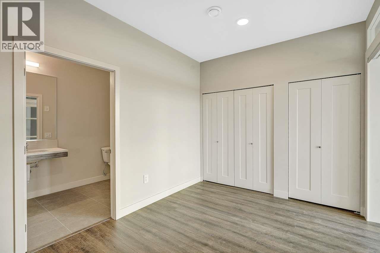 204 395 Ellesmere Avenue Property Photo 17