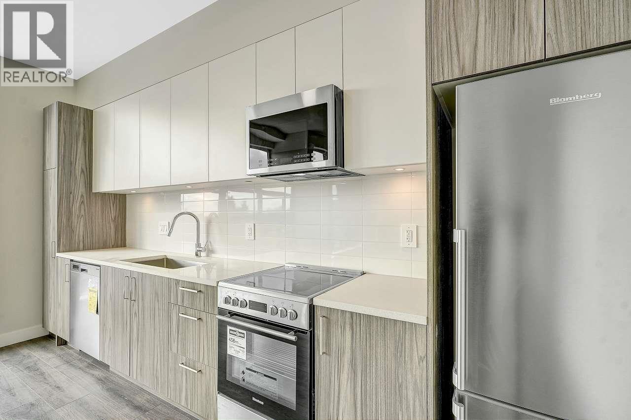 208 395 Ellesmere Avenue Property Photo 10