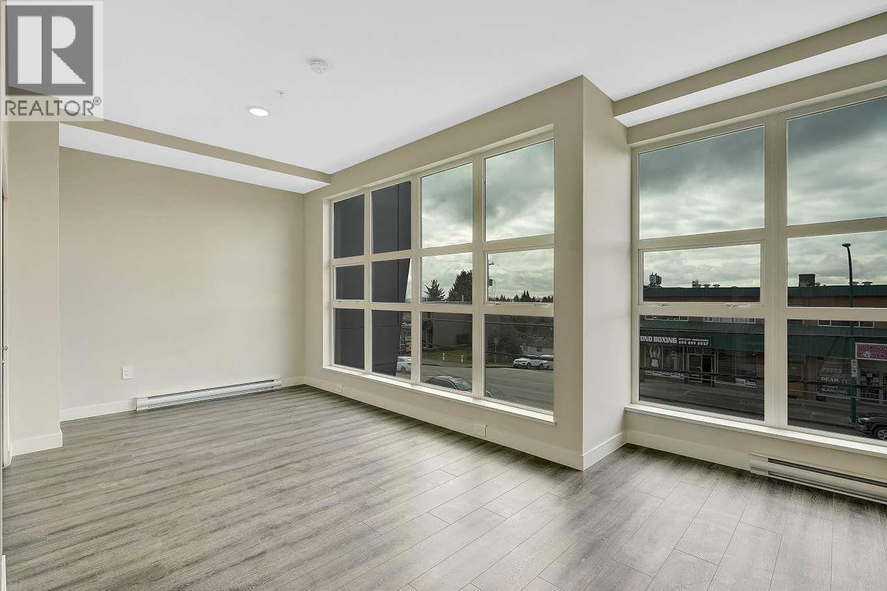 209 395 Ellesmere Avenue Property Photo 22