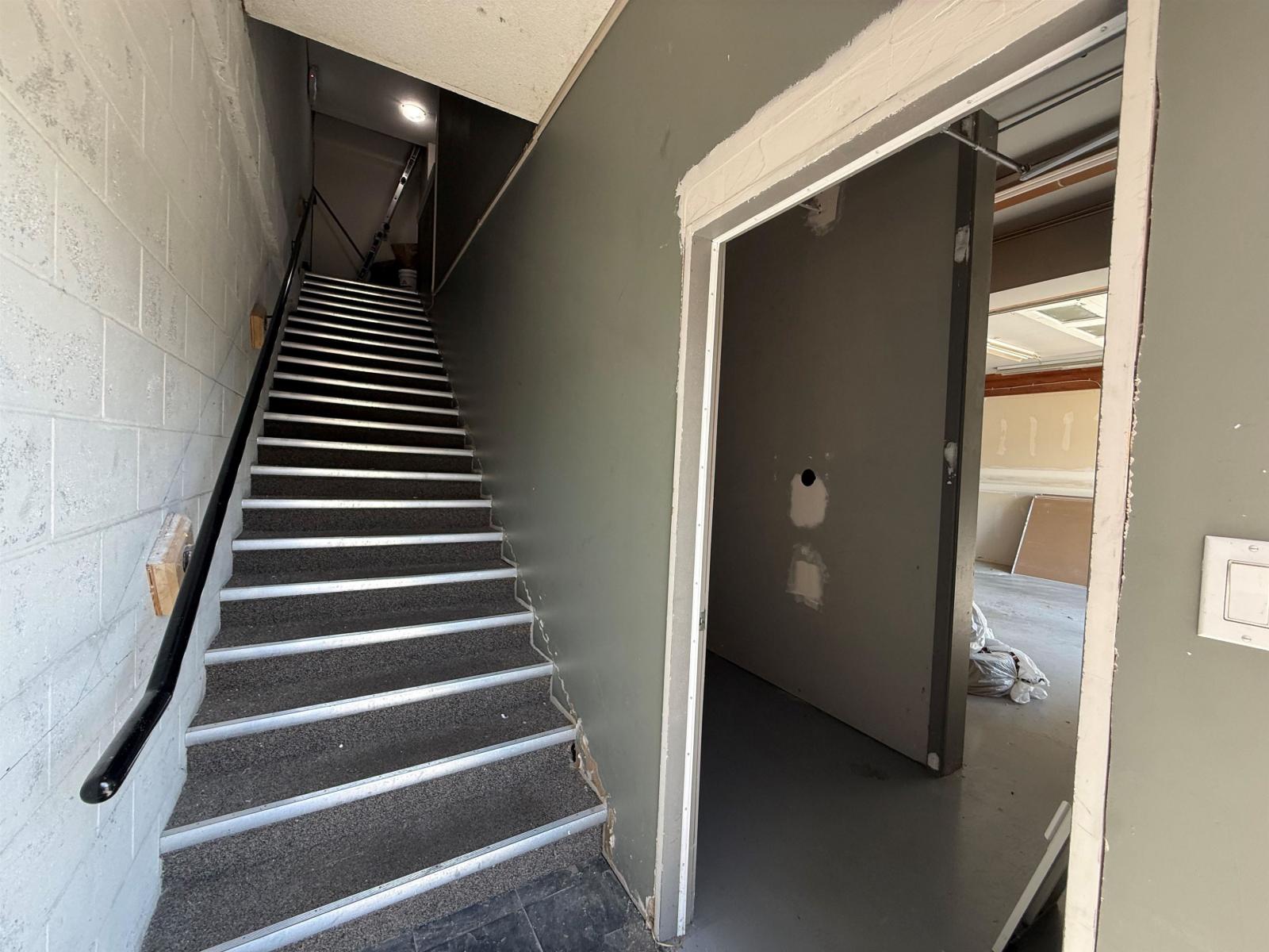 45897 Railway Avenue #b Property Photo 6