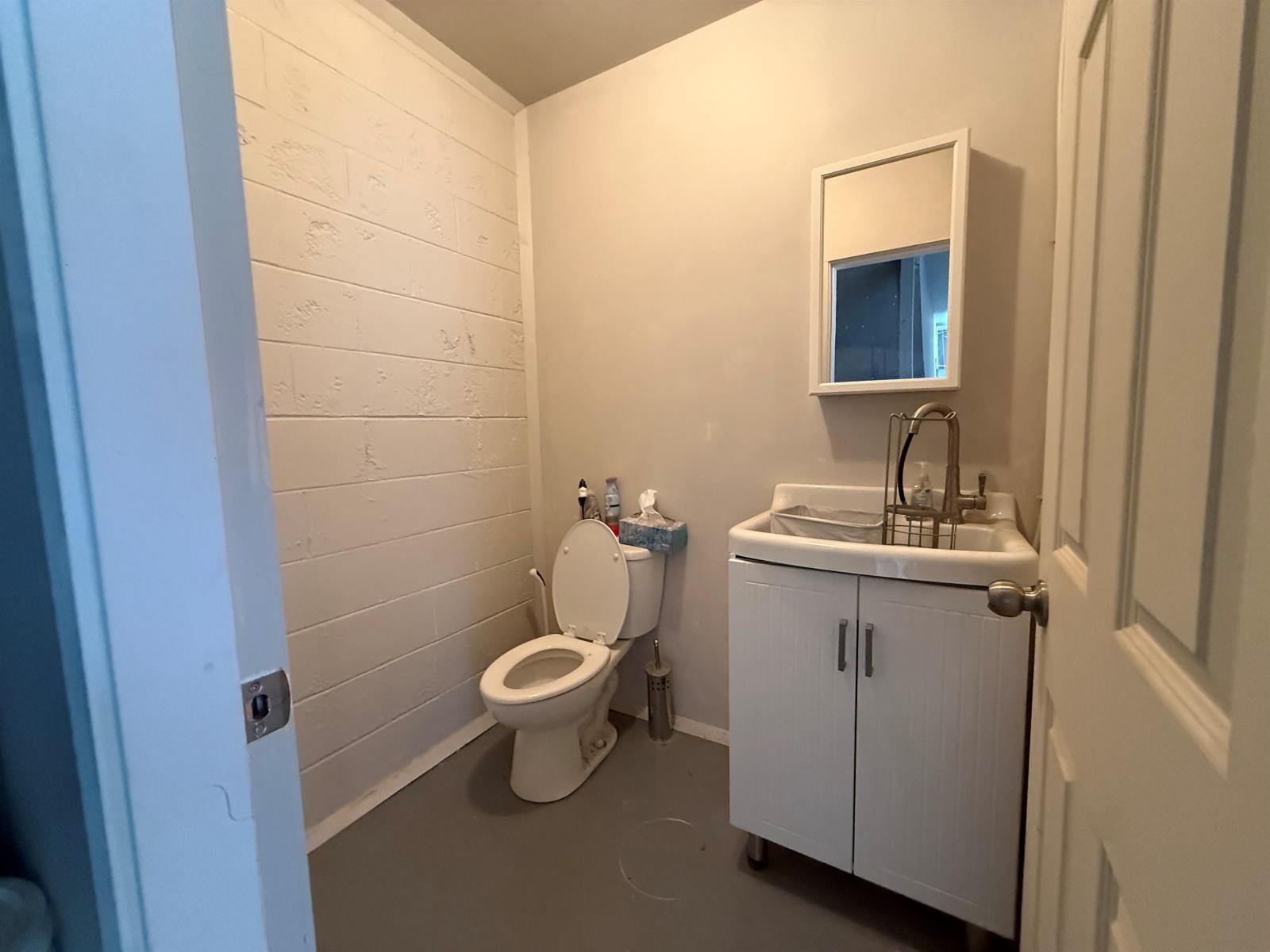 45897 Railway Avenue #b Property Photo 7