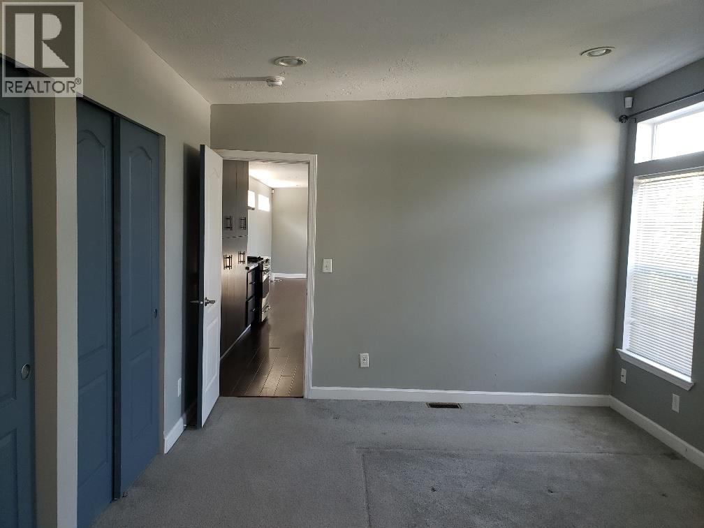 3886 Muller Avenue Property Photo 8