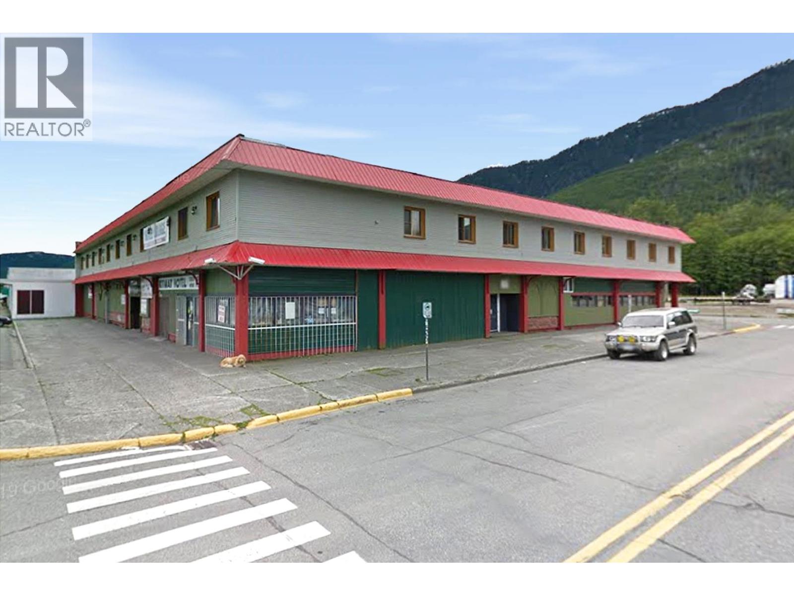 506 Enterprise Avenue Property Photo 2