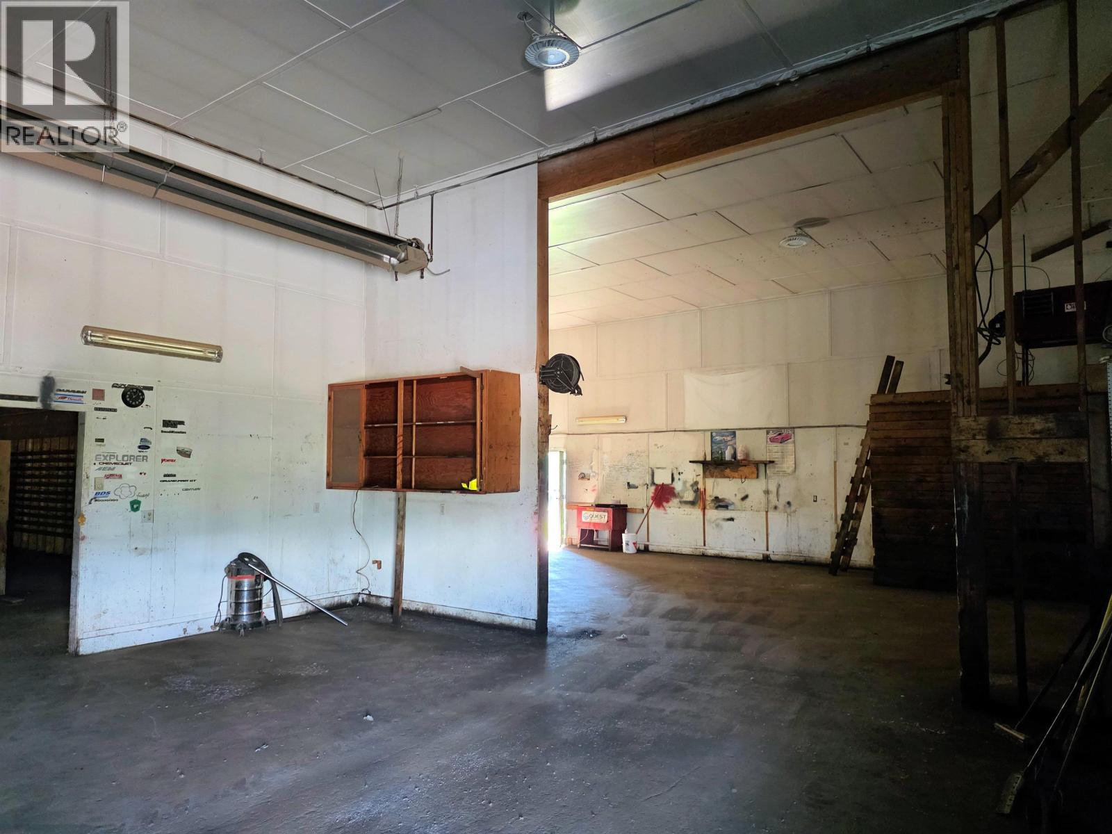 3471 Old Babine Lake Road Property Photo 21
