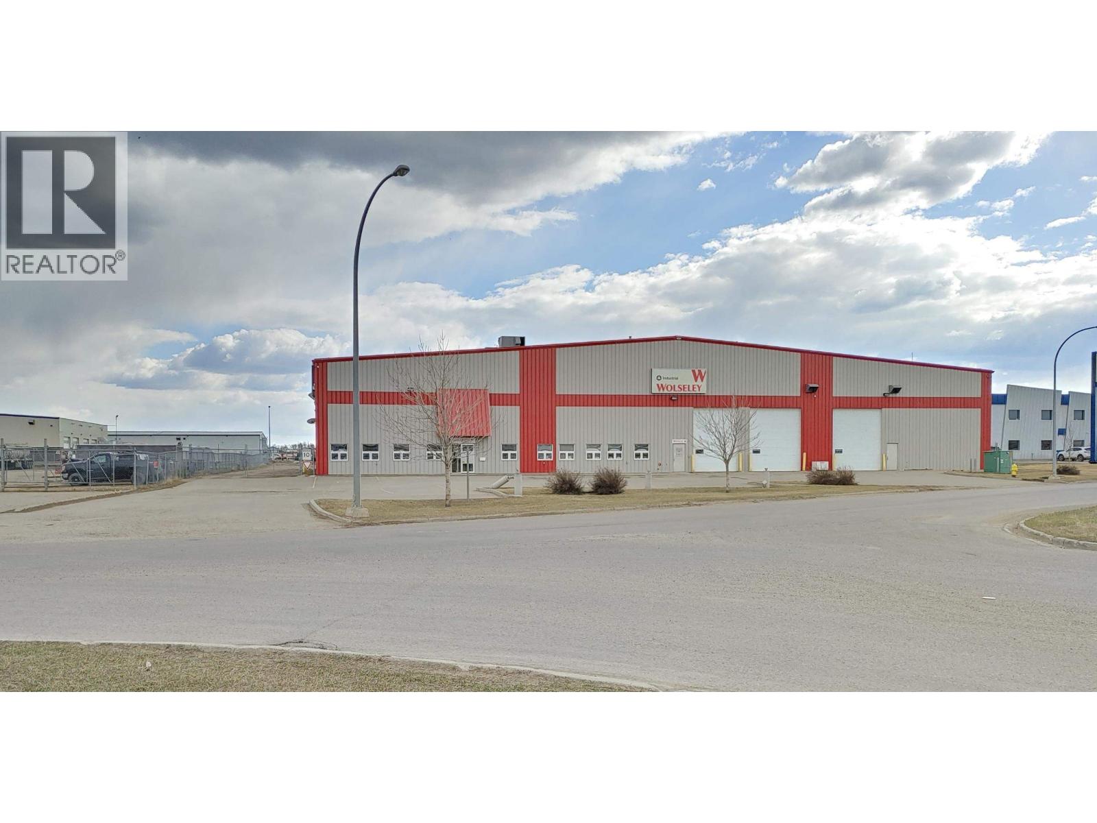 11203 TAHLTAN ROAD