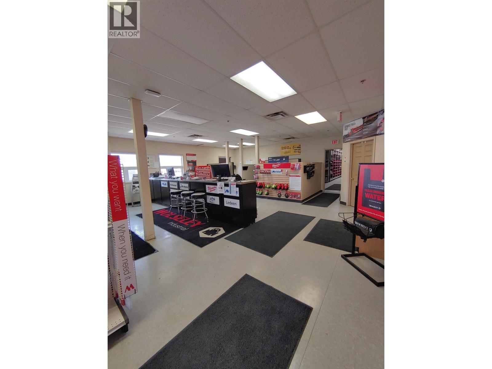 11203 Tahltan Road Property Photo 14